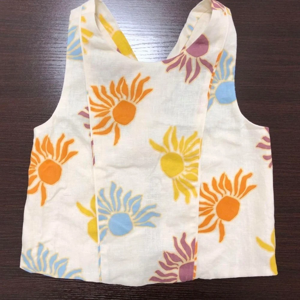 Zara Beige Floral girls top with Autumn Hues - Picture 2 of 5